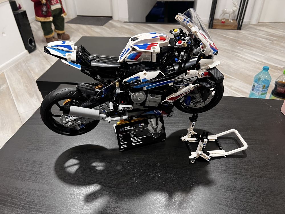 LEGO 42130 BMW M 1000 RR