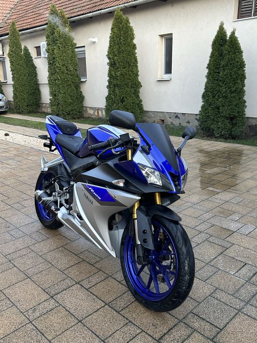 Yamaha YZF R125 2016