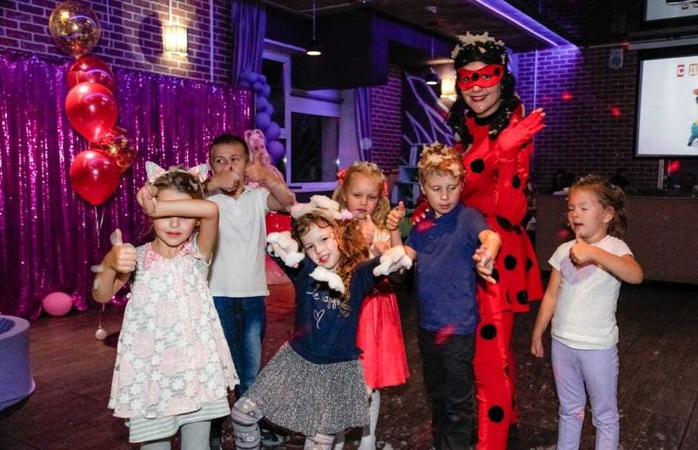 Animatori petreceri copii Bucuresti si ilfov vata de zahar si popcorn