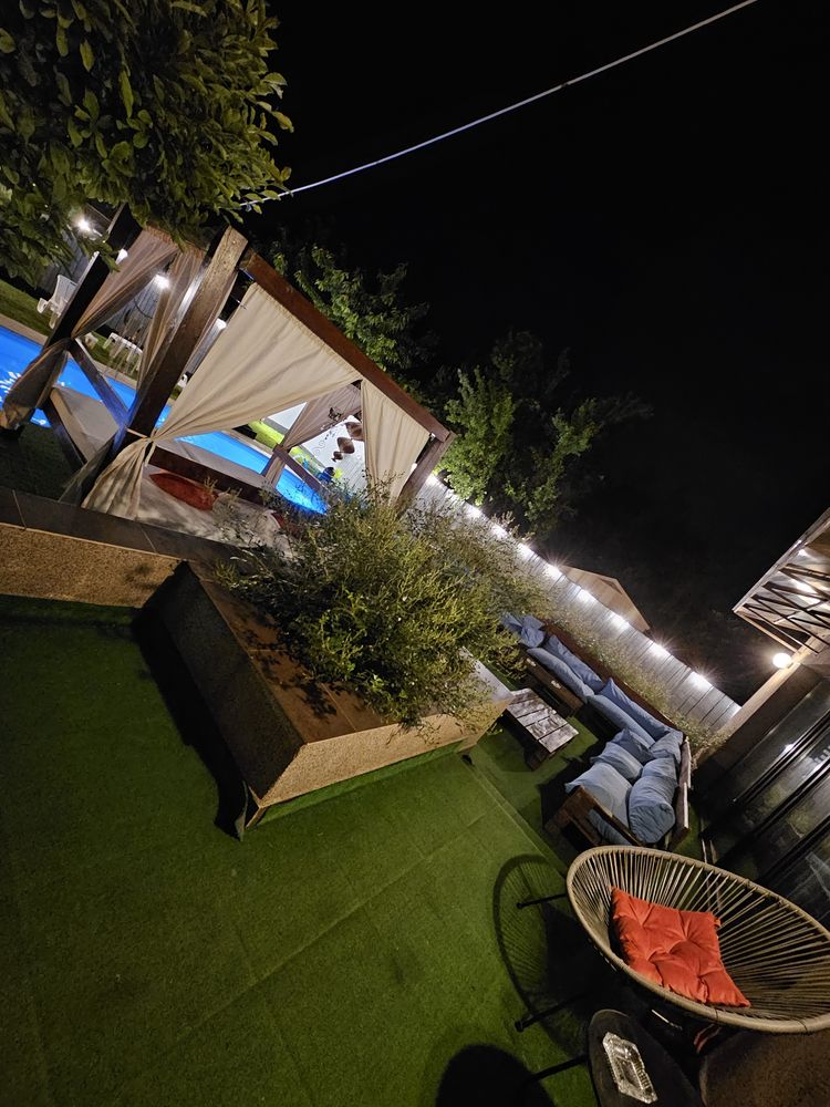 Vila Petrecere - Piscina - Vila Petreceri Firma - Locatie Evenimente