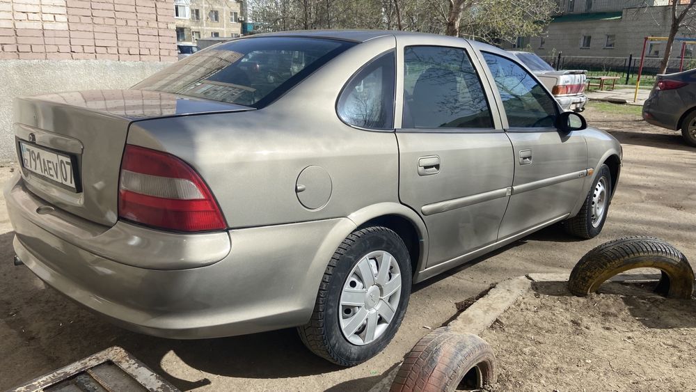 Opel vectra b. Срочно торг.