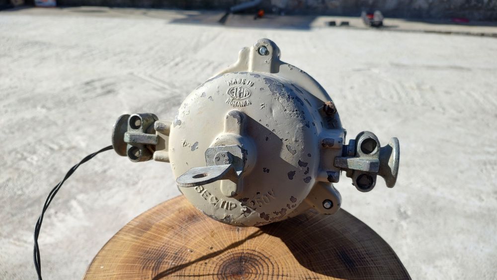 Lampa industriala Elba /veche