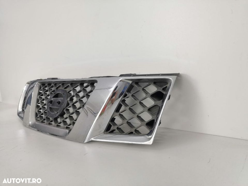 Grila radiator Nissan Navara Pathfinder an 2005-2010 originala