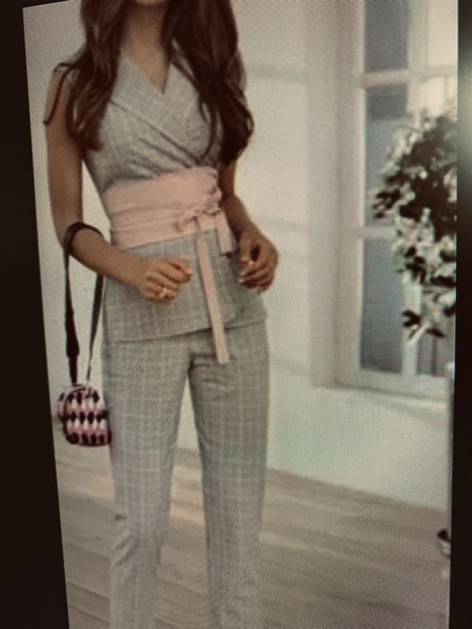 Костюм брючный  в идеальном состоянии