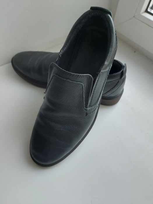 Продам  туфли подростковые