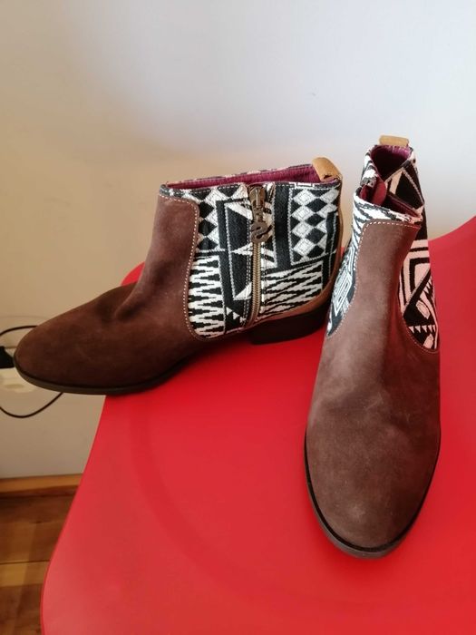 Боти desigual, чисто нови, оригинални