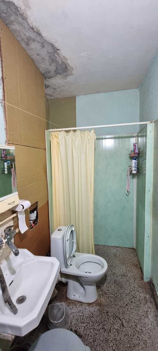 Продава се двустаен апартамент в ж.к. "Орел"