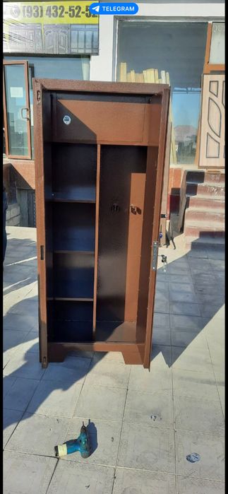 Сейфы и прочее всего для банков и домов