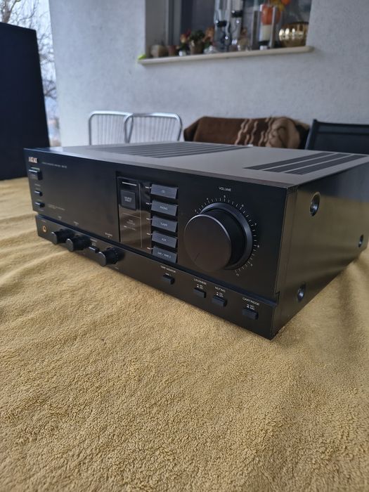Amplificator Akai AM 32