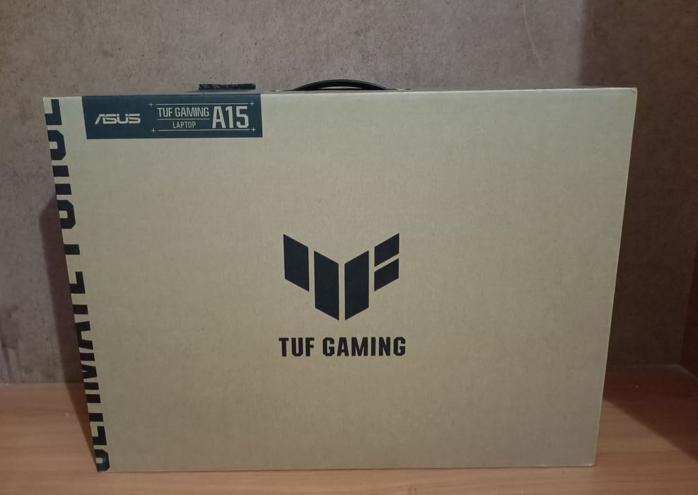 Продам кейс от ноутбука Asus Tuf