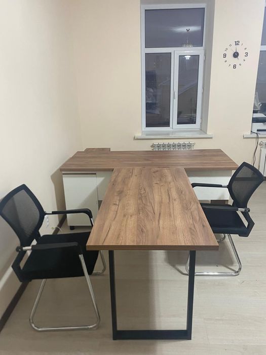 Продается офисная мебель