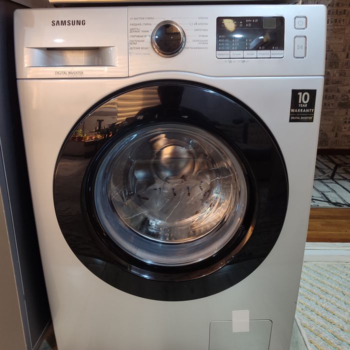 Стиральная машина  Samsung WW69J32G0