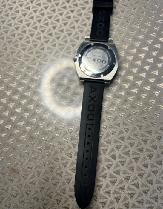 Ceas barbati Doxa elvetian