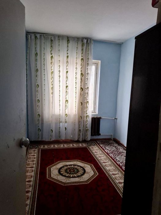 Юнусободда 5 хонали квартира сотилади (срочно!) без маклер