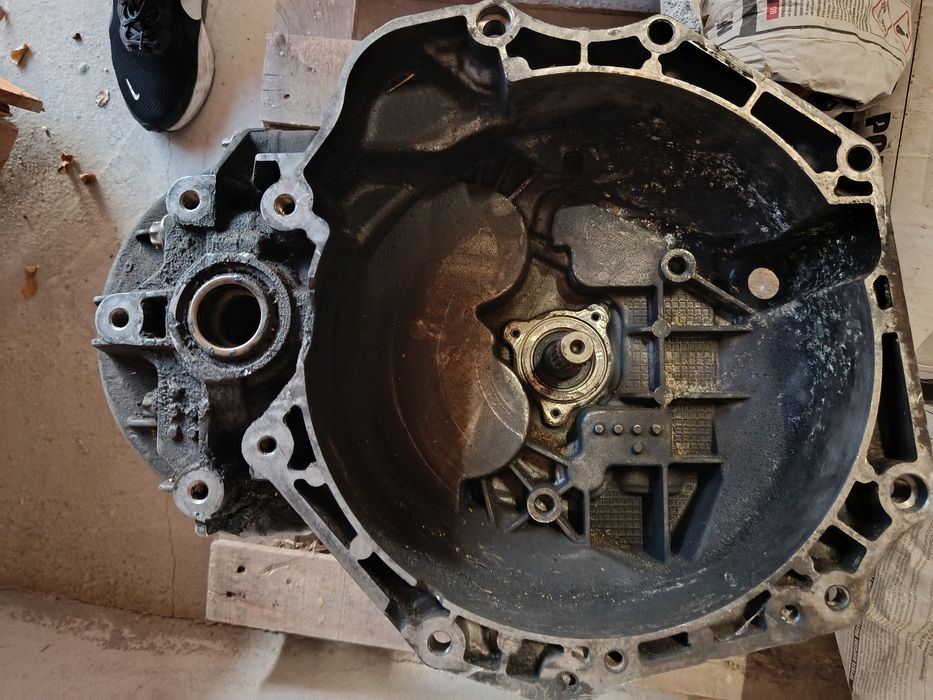 Кутия Зафира Б FGP55192042