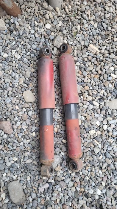 Telescoapele iveco fata și spate