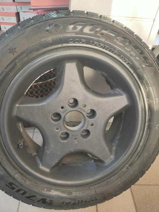 Продам диски c зимней резиной