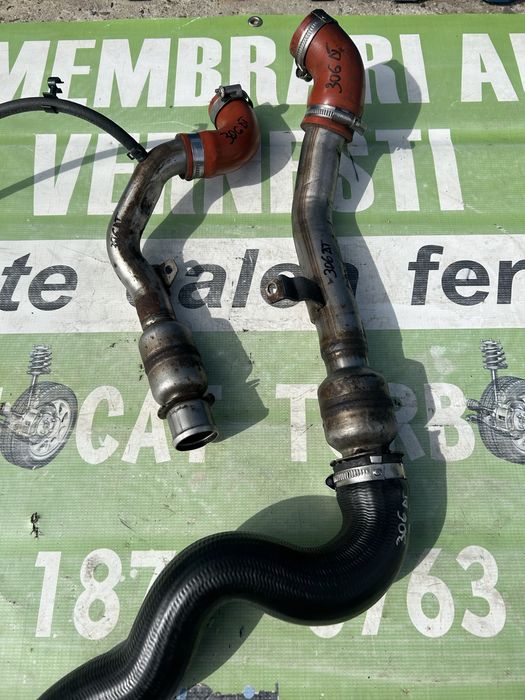 Furtun turbină dreapta Range Rover Sport 3.0 D 306 DT 2015