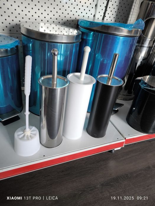 Щётка для унитаза, ёршик, пластиковые и железные