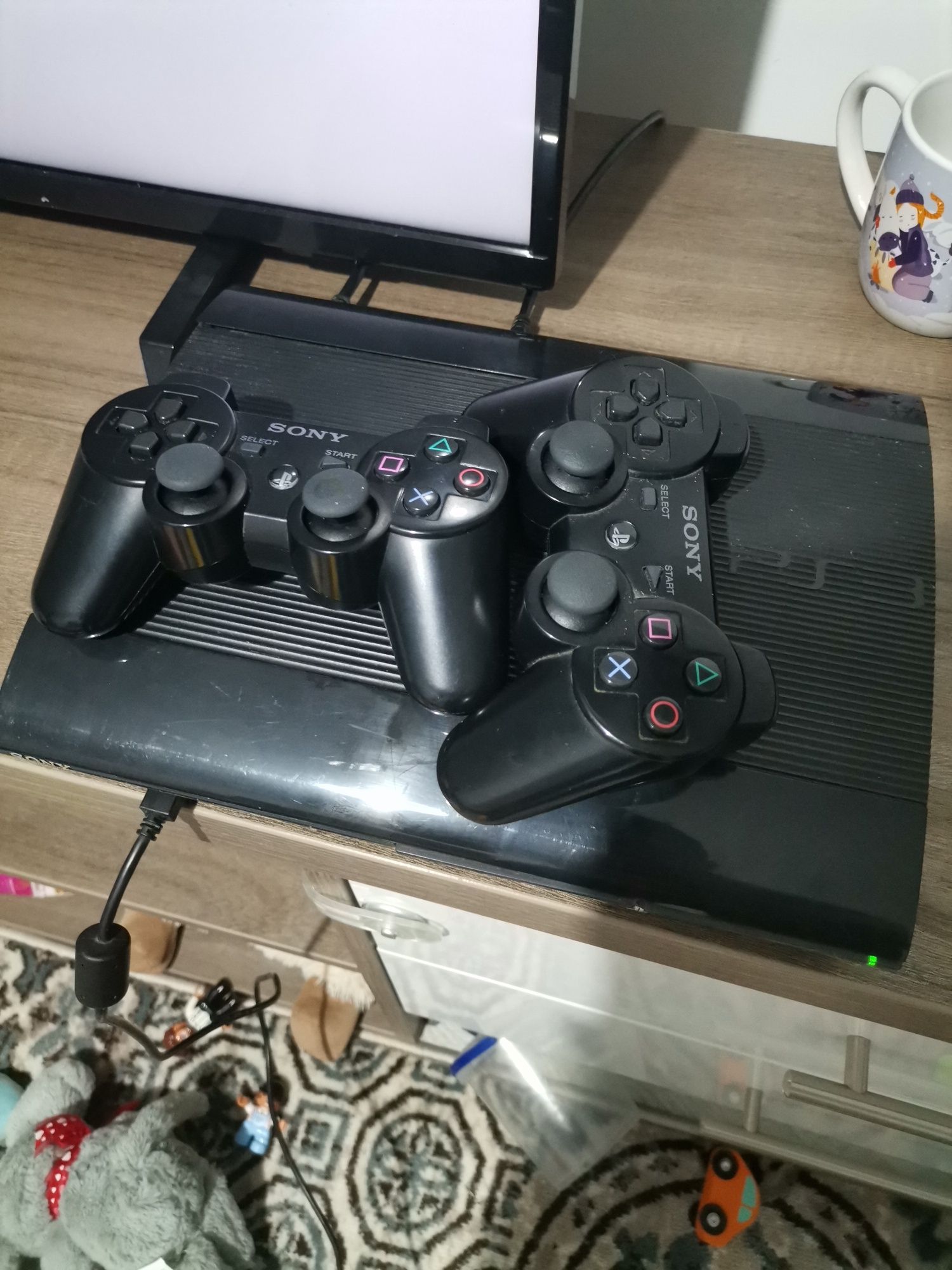 Consola PS3 500gb+ joystickuri