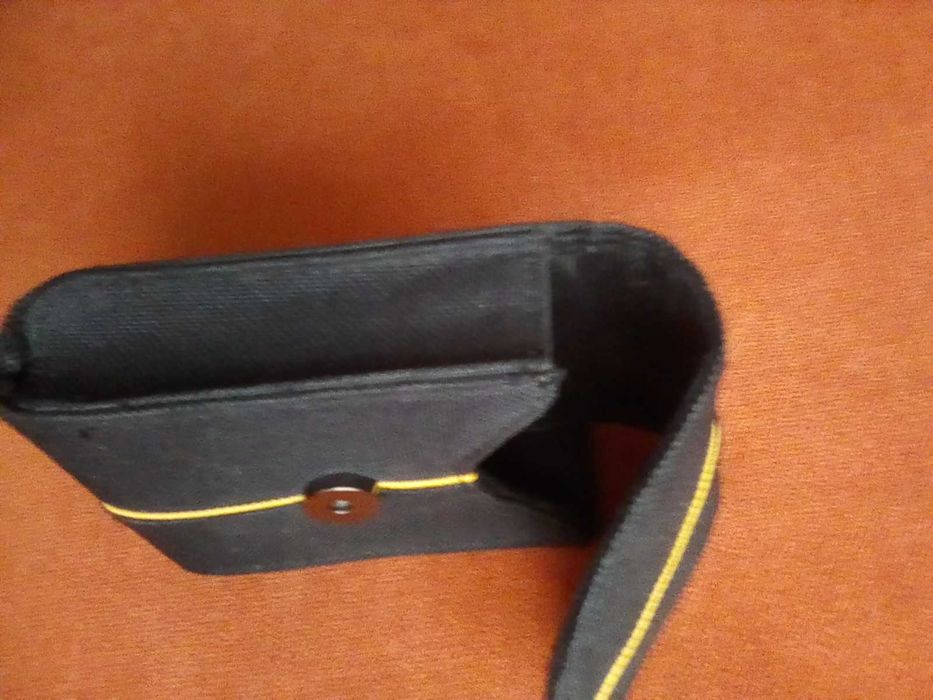 Gentuta originala aparat foto NIKON model 2