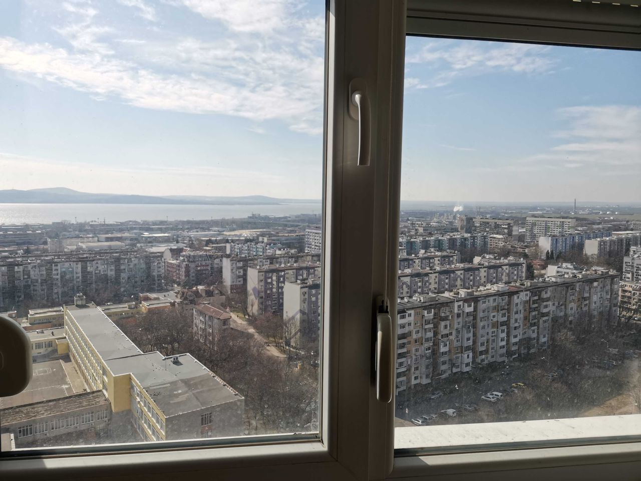 Продава се Двустаен апартамент в Бургас, Славейков - 52 кв.м за 3 €/кв.м - Снимка #12