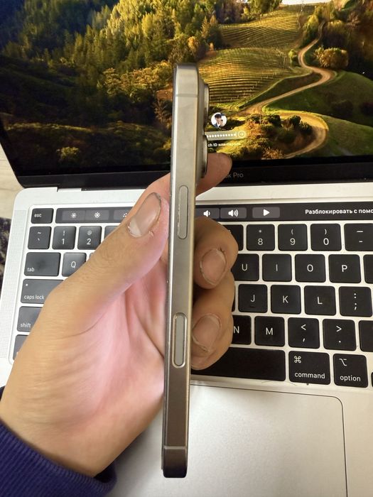 Apple 16 pro 256