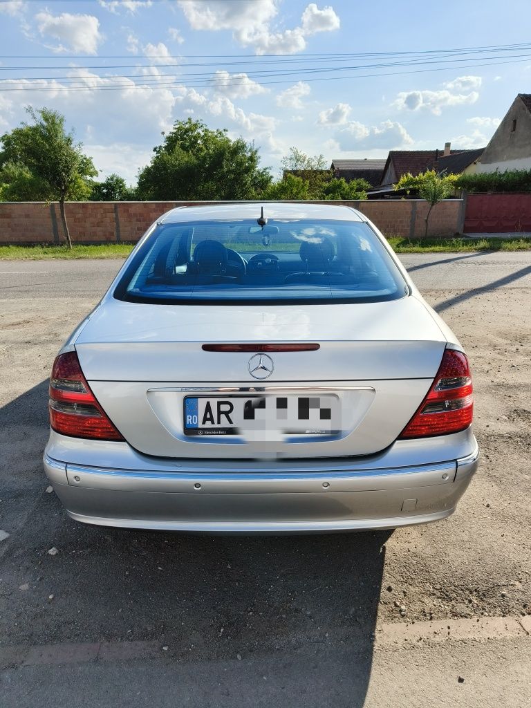 Mercedes E-Class W211 Avantgarde 2,2 diesel