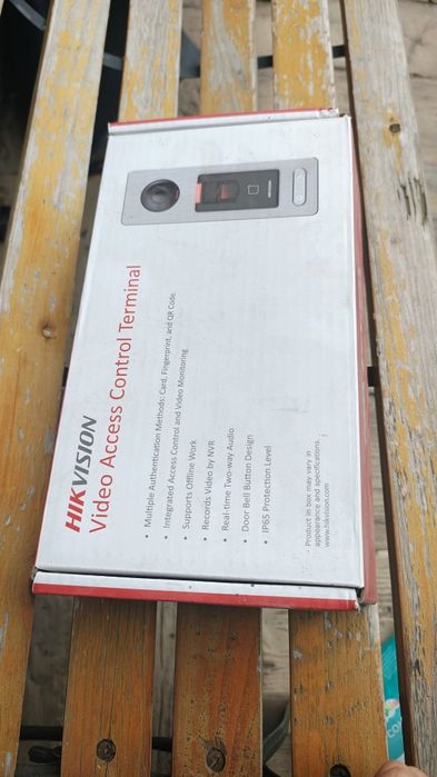 Interfon hikvision Controler de acces control DS-K1T501SF