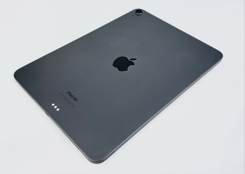 Apple iPad Air 5 64GB WiFi Space Gray Отличен! Гаранция!