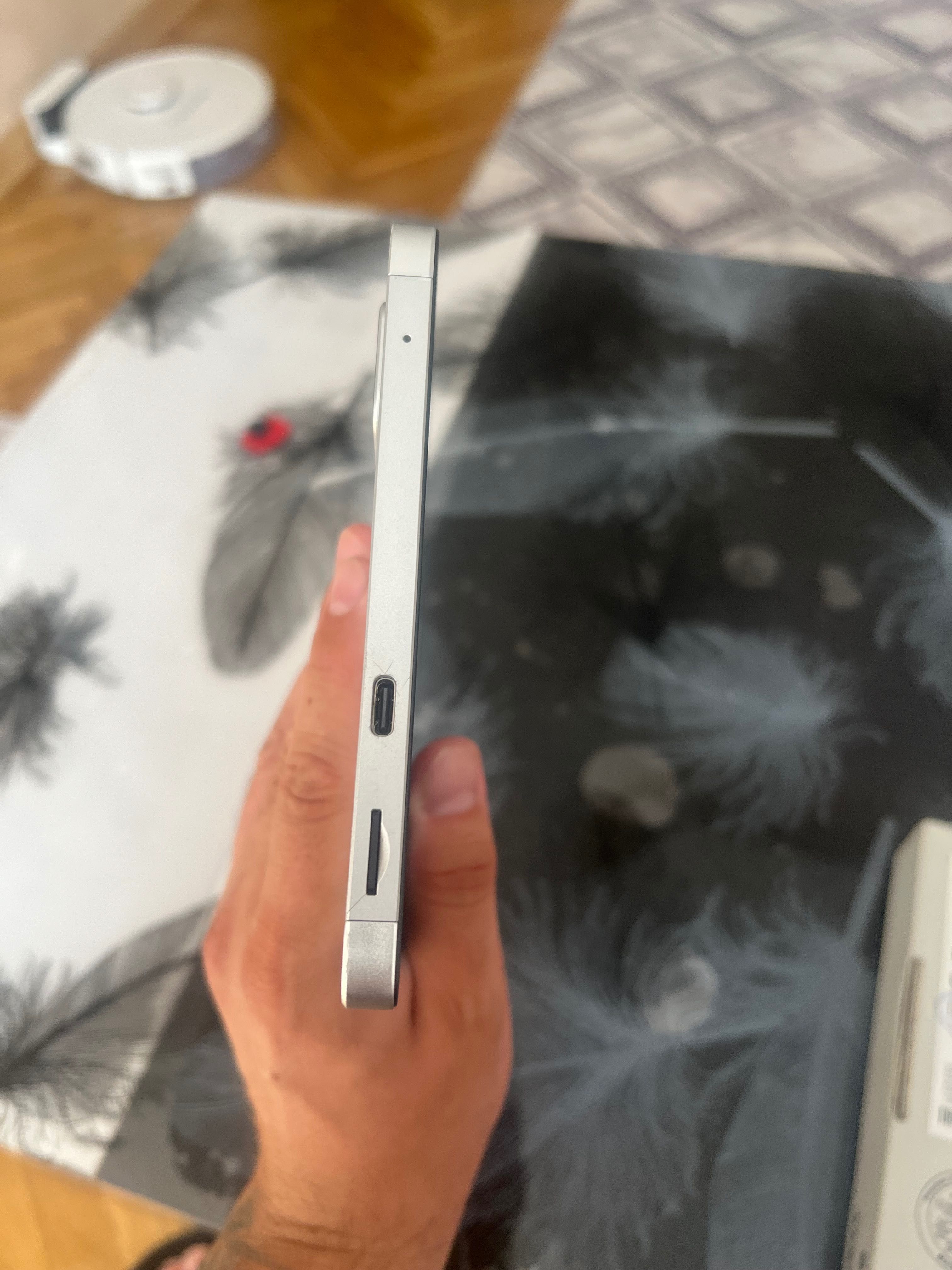 Таблет Acer Iconia Tab A8