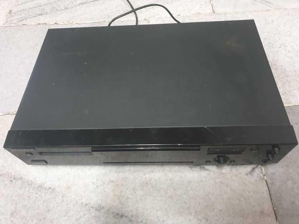 Stereo MiniDisc Recorder Kenwood DM-3090 Работи.