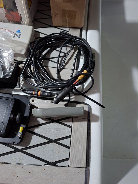 Sonar garmin striker sv7 sonda gt52 de vanzare