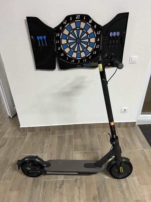 Vand trotineta electrica Xiaomi in stare buna