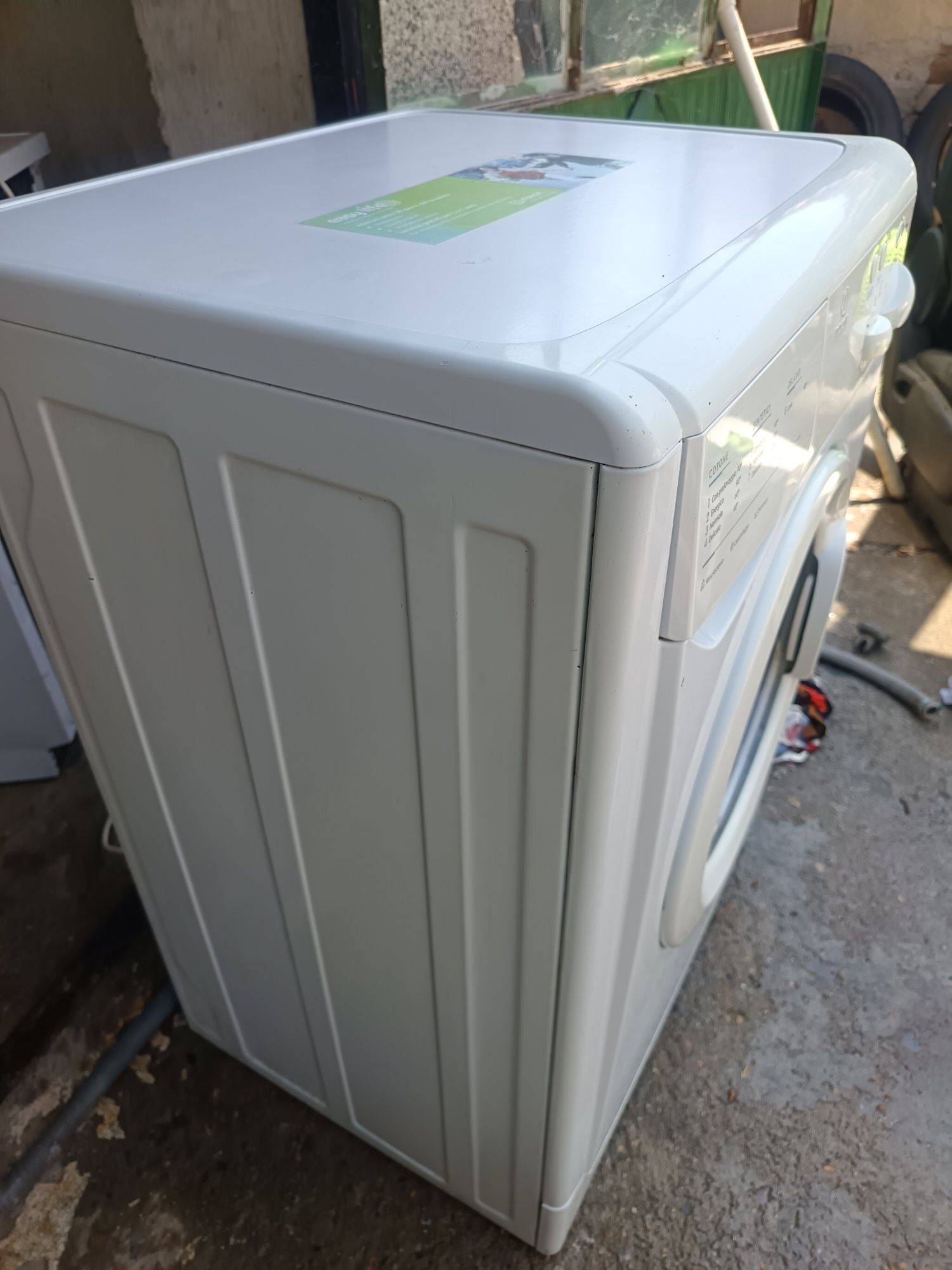 Пералня   indesit 5KG