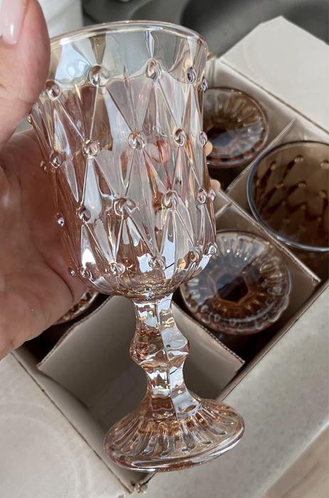 Новые стильные бокалы