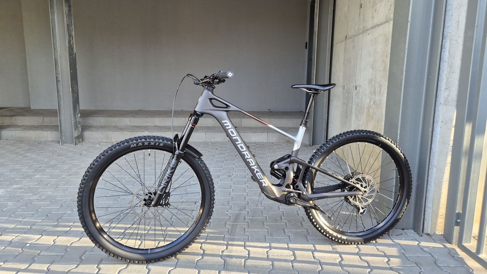 Mondraker Neat SL, 19 kg, motor TQ, marime L, ca nou