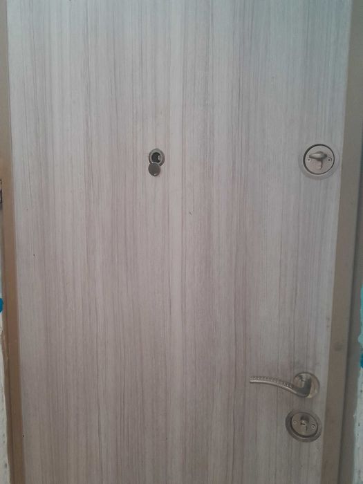 Vând apartament cu 2 camere