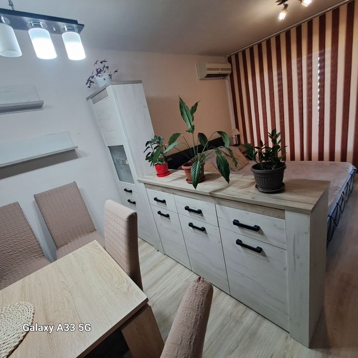 Дава се под наем Тристаен апартамент в Варна, Трошево - 61 кв.м за 700 € - Снимка #1