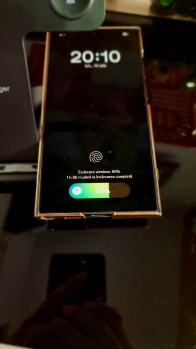 Vand statie de incarcare wirless 3 in 1