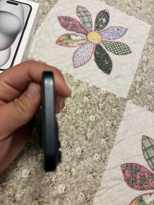 Айфон 15 с коробкой