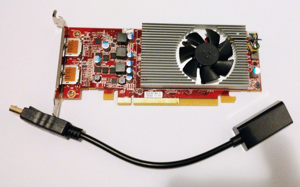 Radeon RX550 2GB GDDR5 DisplayPort + adaptor HDMI