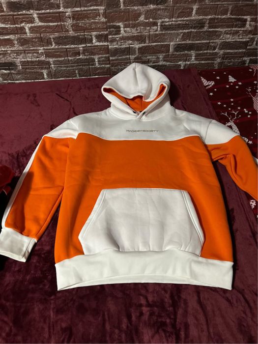 Hanorace Made By Society