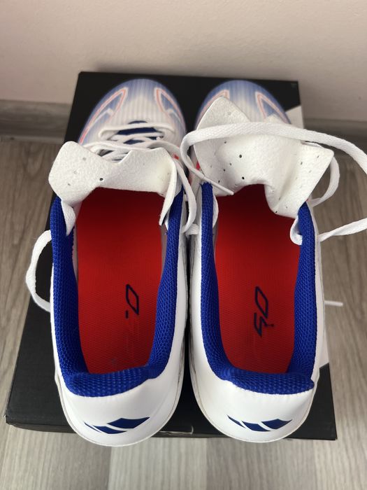 Ghete de fotbal F50 CLUB TF