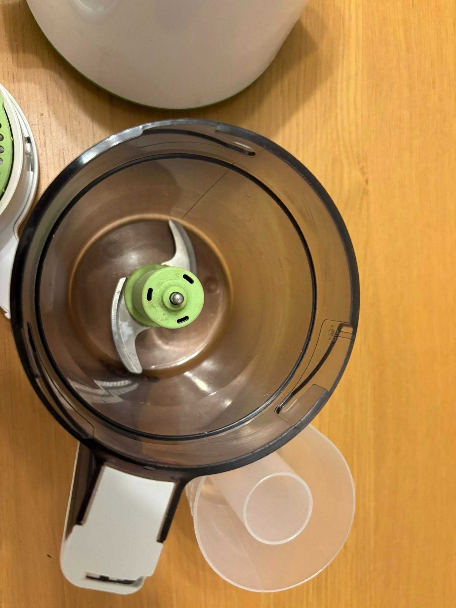 Комбиниран уред за готвене на пара и блендер Philips Avent. Използван