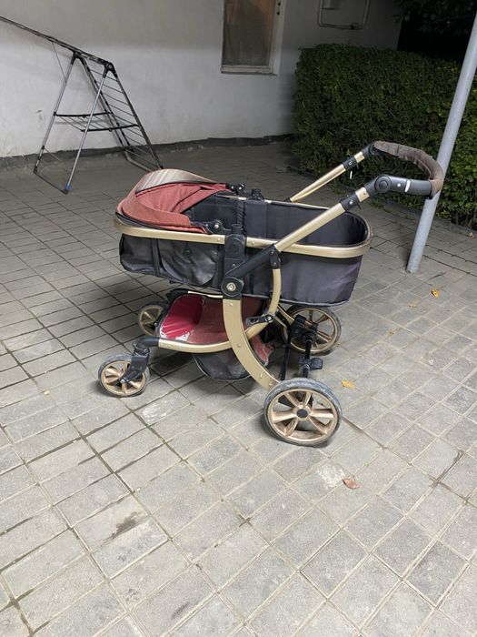 Продам коляску 3000тг