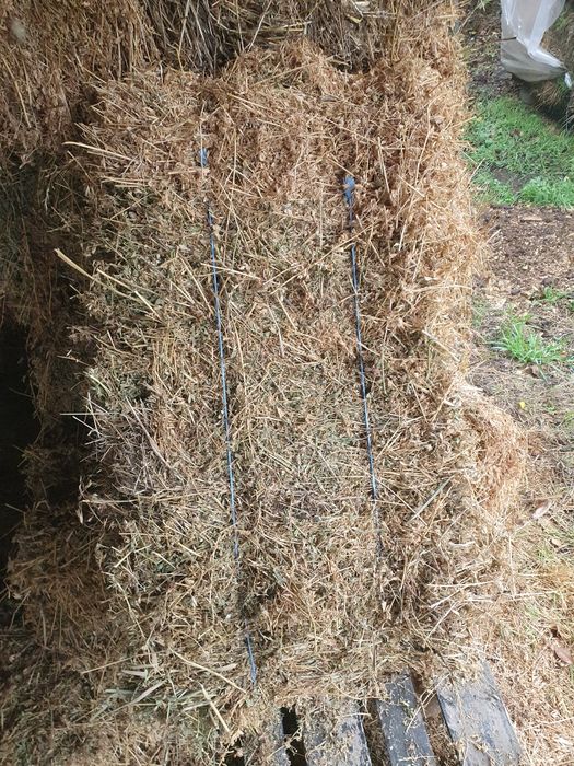 Baloti de lucerna-baloti de iarba cu ovaz-baloti de paie