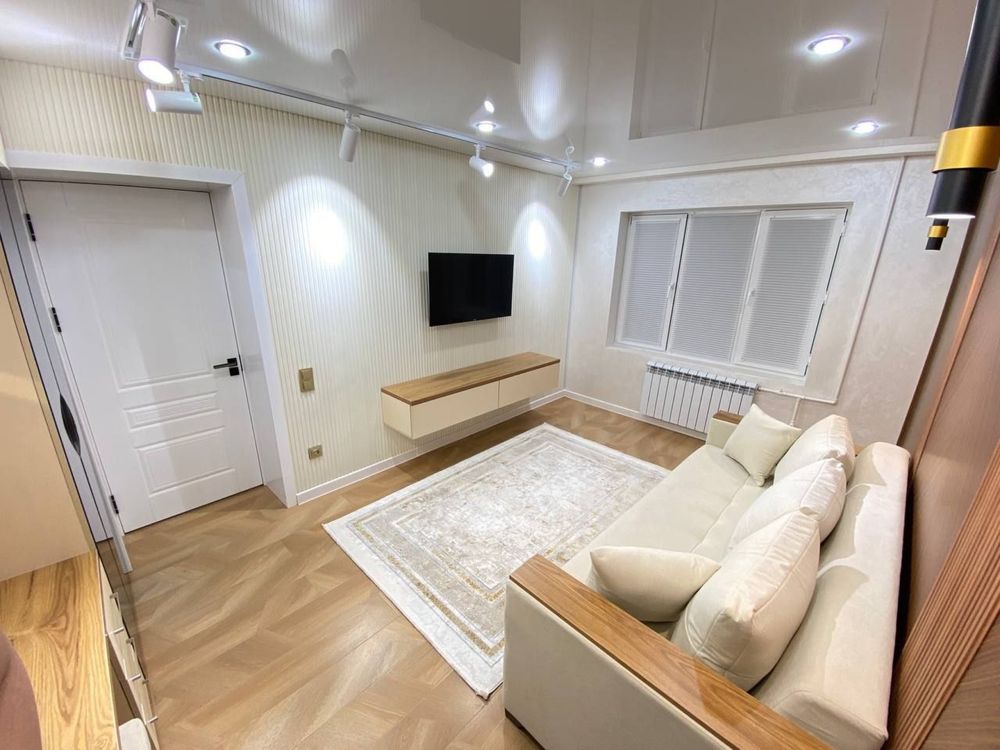 Чиланзар -6 кв Парус 1-2/2/4. 32м2 Срочно Продам квартиру