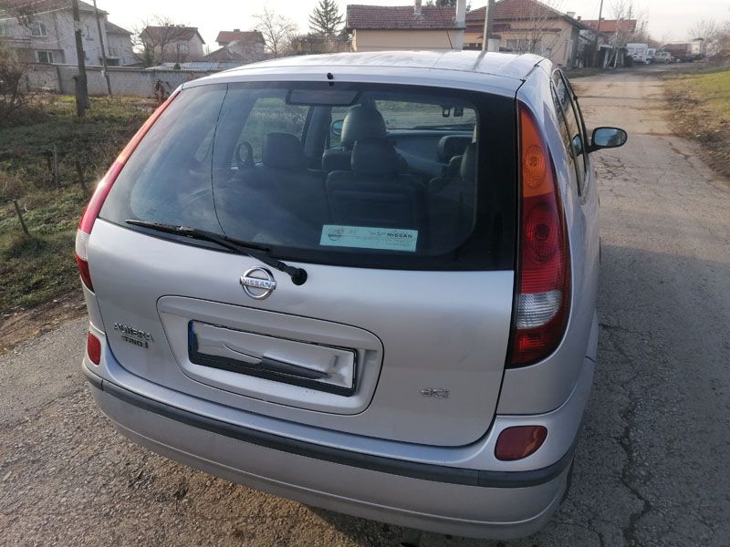 Нисан Алмера Тино, Nissan Almera Tino