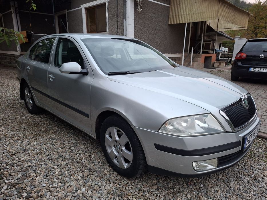 Vând Skoda octavia 2
